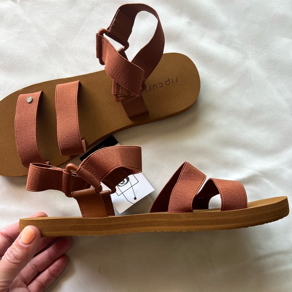 NWT Women's Rip Curl P-Cruz Sandal with heel strap color Ginger size 10 - Picture 7 of 13